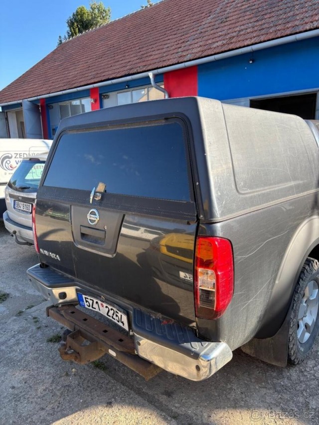 Nissan Navara 