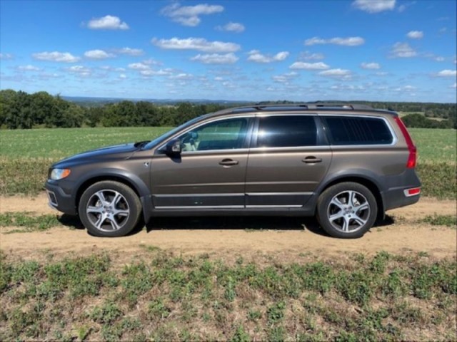 Volvo XC70 D5 158 kW, AWD, automat