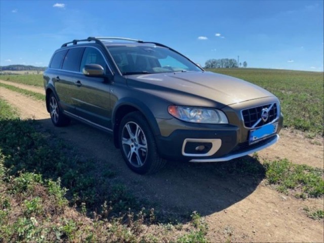 Volvo XC70 D5 158 kW, AWD, automat