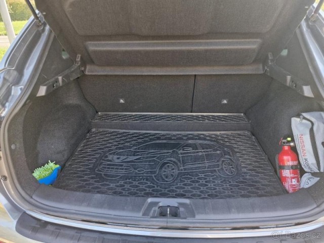 Nissan Qashqai 1,3   Nabízím k prodeji