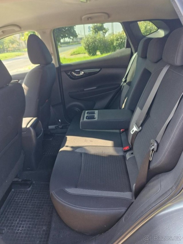 Nissan Qashqai 1,3   Nabízím k prodeji