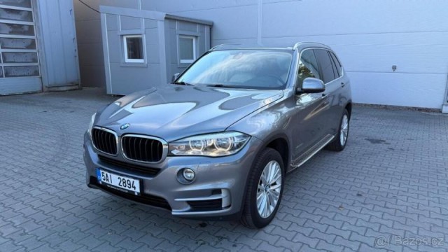 BMW X5 3,0   30d, 190kW, bílá kůže, D