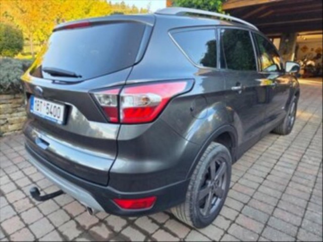 Ford Kuga 2,0   TDi, 132 kW, 4x4, automa