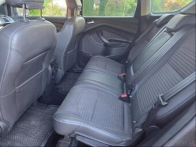 Ford Kuga 2,0   TDi, 132 kW, 4x4, automa