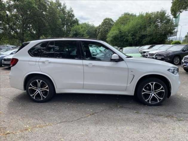 BMW X5 3,0 xDrive30d M-PACKET,ČR