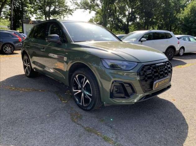 Audi Q5 2,0 TDI QUATTRO SLINE ČR,SERVI