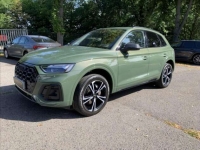 Audi Q5 2,0 TDI QUATTRO SLINE ČR,SERVI