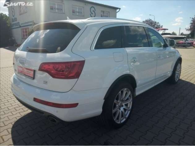 Audi Q7 3,0 TDI 180 kW 4x4 S-LINE GPS