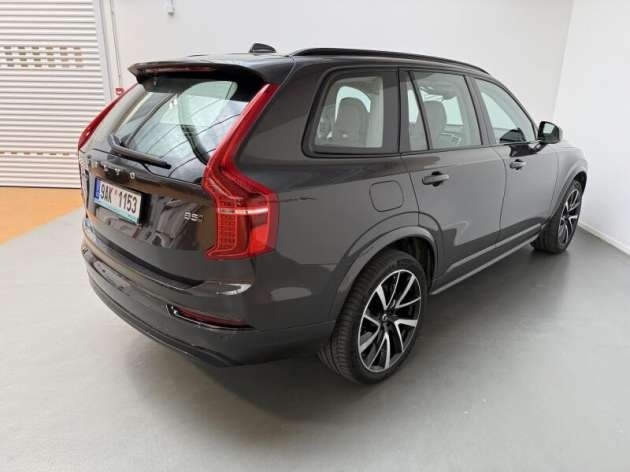Volvo XC90 B5 AWD diesel Plus Dark Auto