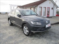 Volkswagen Touareg 3,0 TDI, DSG,servis,el.tažné