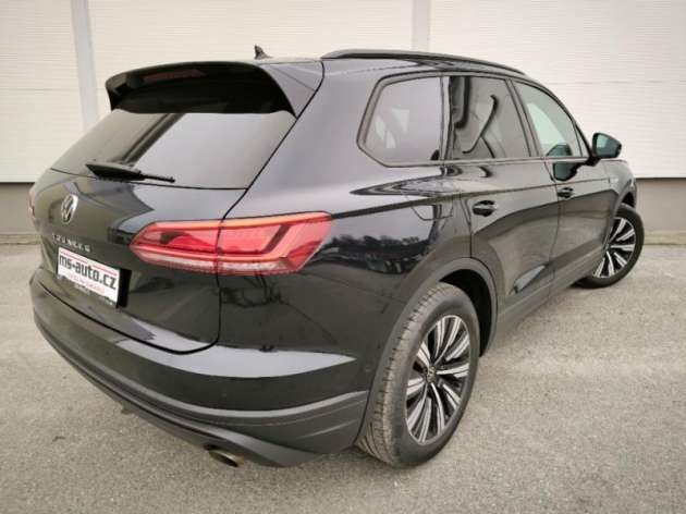 Volkswagen Touareg 3,0TDI 4Motion VZDUCH KŮŽE DPH