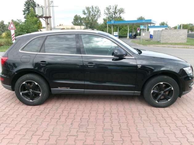 Audi Q5 3,0TDI QUATTRO AC NAVI