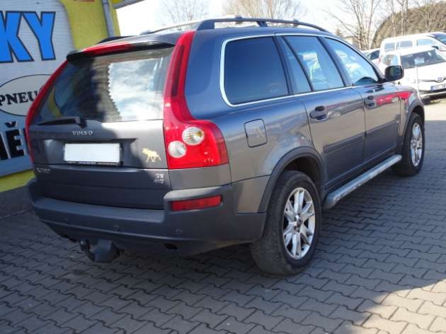 Volvo XC90 D5