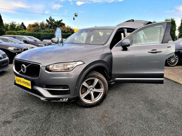 Volvo XC90 D5 AWD Momentum Head-up