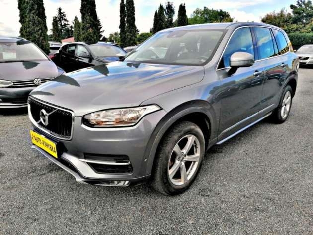Volvo XC90 D5 AWD Momentum Head-up