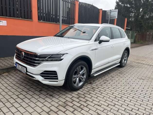 Volkswagen Touareg 3.0 TDi V6 210 kW R-Line ČR