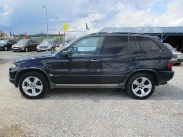 BMW X5 3,0 160kw Spotpaket Pano Tažné