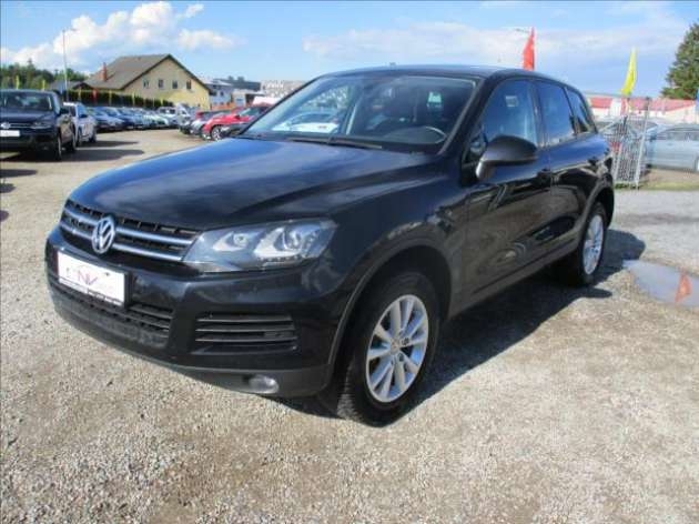 Volkswagen Touareg 3,0 TDi 176kw 4-motion bez kor