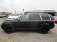 Volvo XC90 2,4 D5 SUMMUM Xenon 7 sedadel