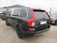 Volvo XC90 2,4 D5 SUMMUM Xenon 7 sedadel