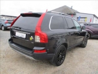 Volvo XC90 2,4 D5 SUMMUM Xenon 7 sedadel