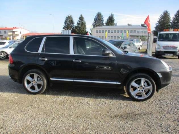 Porsche Cayenne 4,5 V8 250kw Tiptronic 4x4