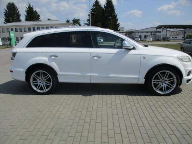 Audi Q7 3,0 TDi 176kw Quattro Tiptroni