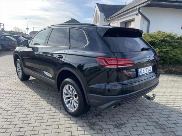 Volkswagen Touareg 3,0 TDi 170kw NOMAD CZauto DPH