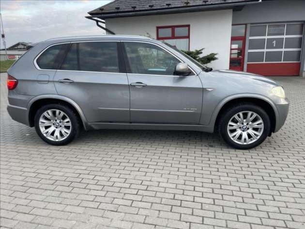 BMW X5 3,0 XDRIVE 40D M-Paket CZauto