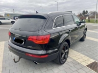 Audi Q7 3,0 , 7 MÍST, TAŽNÉ