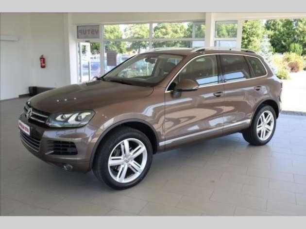 Volkswagen Touareg 3,0 TDI, NAVI,Bi-xen,DSG,4x4,