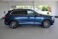 Volkswagen Touareg 4,0 V8 TDi,DSG+F1,FULL LED,DPH