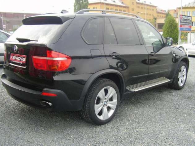 BMW X5 3.0 D 1maj.ČR,TV,panorama,serv