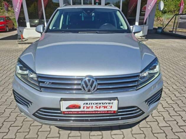 Volkswagen Touareg 3.0TDI 193kW 8A 4MOT R-LINE