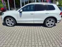 Volkswagen Touareg 4.2TDI 250kW R-LINE -ČR