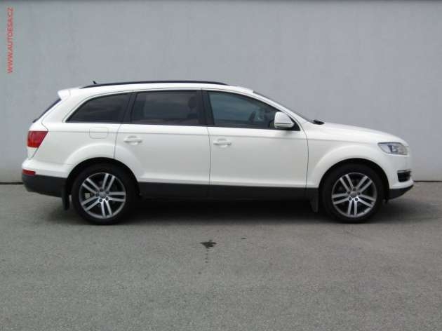 Audi Q7 Quattro 3.0 TDi, ČR, AT