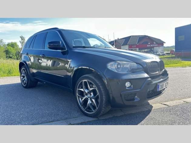 BMW X5 4.8i+LPG M-paket 21’Tažné Full