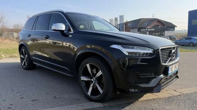 Volvo XC90 D5 R-DESIGN SERVIS VOLVO