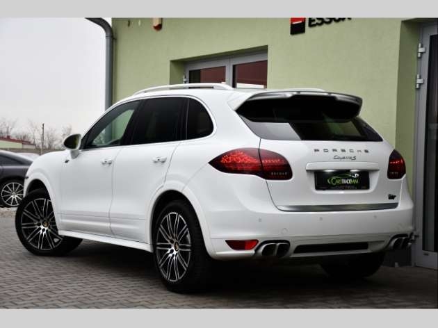 Porsche Cayenne S 4.2 V8 BOSE NEZ.TOP PANO AIR