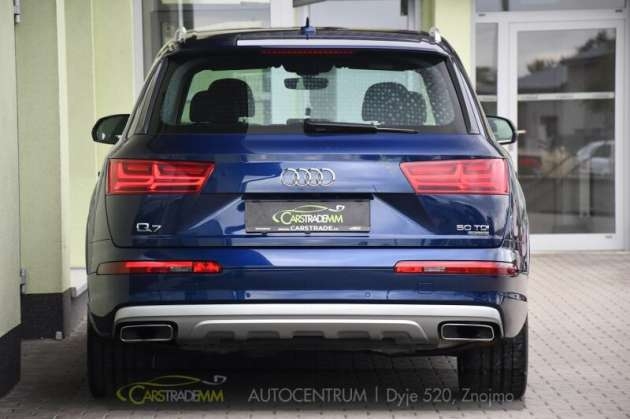 Audi Q7 3.0TDi S-LINE VZDUCH TAŽNÉ ČR