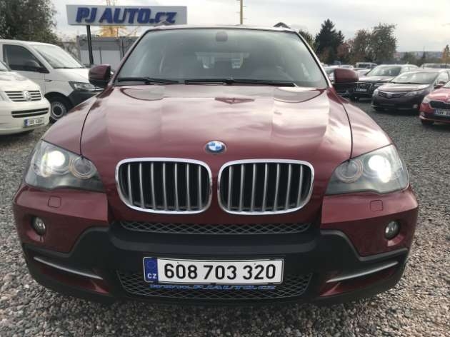 BMW X5 3.0SD 210 KW 1.MAJ.SERV.ČR....