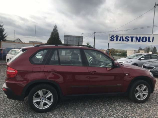 BMW X5 3.0SD 210 KW 1.MAJ.SERV.ČR....