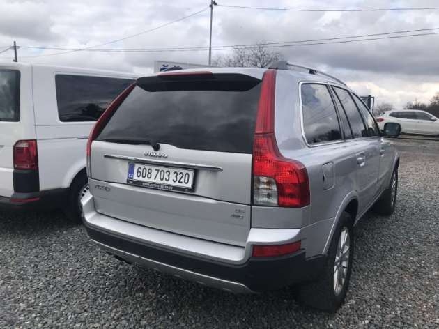 Volvo XC90 2.4 D5 136 KW,SUMMUM,TV,7-MÍST