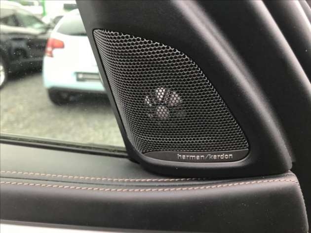 BMW X6 3,0    KV21) xDrive30d